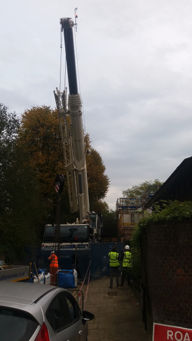 The crane in Admirals Walk