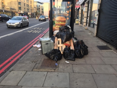 Refuse on the Finchley Rd, NW3