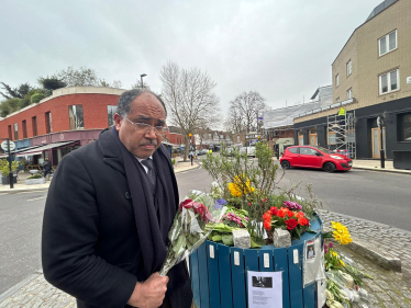 Don Williams marked the 9th anniversary of Boris Nemtsov's death today by laying flowers